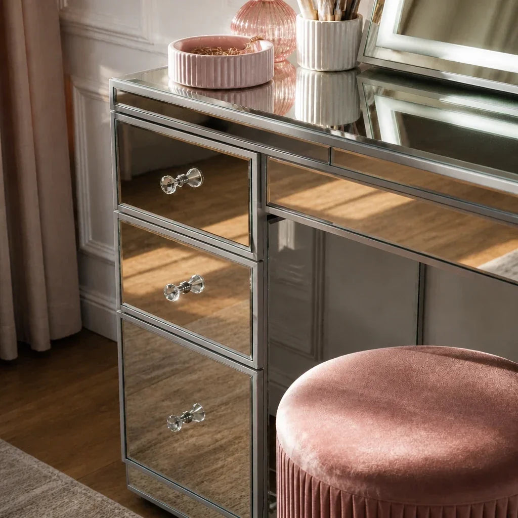 Mirrored Dressing Table with 3 Drawers - Diamond Knobs